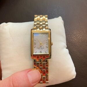 Like New Kate Spade Gold Tone Watch
